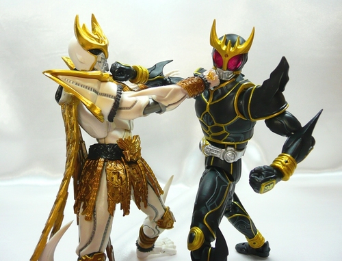 ダグバvsクウガ4.JPG